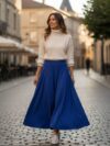 Falda larga azul rey ruedo completo