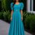 Vestido largo color azul verde ruedo completo manga princesa