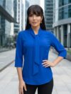 Blusa azul rey manga 3/4 con corbata